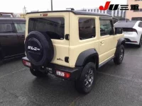 Suzuki JIMNY SIERRA лот № 1019 оценка 4  с аукциона в Японии 5