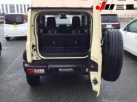 Suzuki JIMNY SIERRA лот № 1019 оценка 4  с аукциона в Японии 6