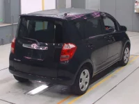 Toyota RACTIS лот № 30374 оценка 3.5  с аукциона в Японии 1