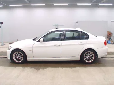 BMW 3-Series  с аукциона в Японии