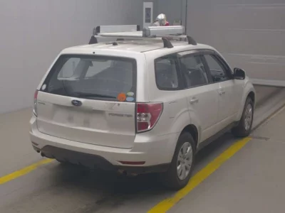 Subaru FORESTER  с аукциона в Японии
