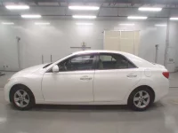 Toyota MARK X лот № 30457 оценка 3.5  с аукциона в Японии 3