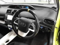 Toyota PRIUS лот № 30462 оценка 3.5  с аукциона в Японии 6