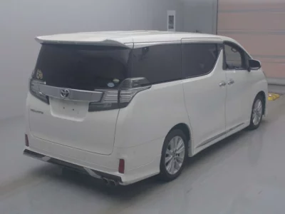 Toyota VELLFIRE  с аукциона в Японии