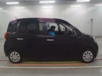 Toyota PORTE лот № 30463 оценка 4  с аукциона в Японии 2