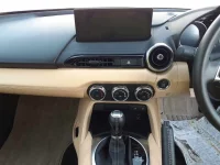 Mazda ROADSTER лот № 30391 оценка R  с аукциона в Японии 8