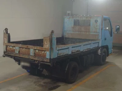 Isuzu ELF  с аукциона в Японии