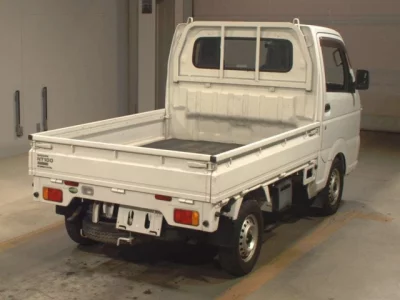 Nissan CLIPPER TRUCK