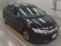 Honda GRACE лот № 30474 оценка 3  с аукциона в Японии 4