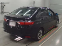 Honda GRACE лот № 30474 оценка 3  с аукциона в Японии 1