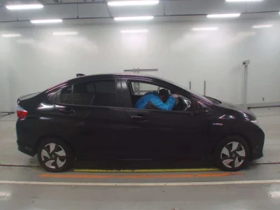 Honda GRACE  с аукциона в Японии