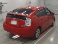 Toyota PRIUS лот № 30478 оценка 3.5  с аукциона в Японии 1