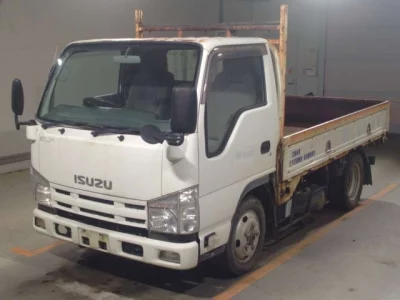 Isuzu ELF  с аукциона в Японии