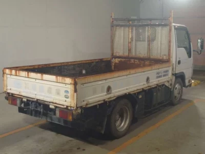 Isuzu ELF  с аукциона в Японии