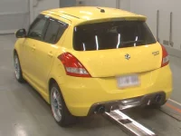 Suzuki SWIFT лот № 30482 оценка 4  с аукциона в Японии 5