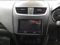 Suzuki SWIFT лот № 30482 оценка 4  с аукциона в Японии 8