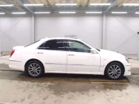 Toyota CROWN лот № 3445 оценка 3.5  с аукциона в Японии 2