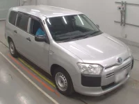 Toyota PROBOX лот № 30490 оценка 3.5  с аукциона в Японии 4