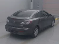 Mazda AXELA лот № 30038 оценка 4  с аукциона в Японии 1