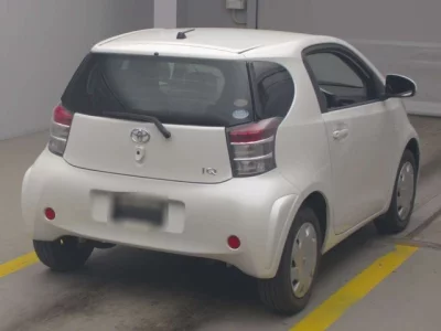 Toyota IQ