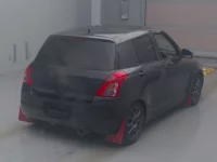 Suzuki SWIFT лот № 30045 оценка 3  с аукциона в Японии 1