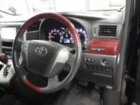 Toyota VELLFIRE лот № 30508 оценка RA  с аукциона в Японии 6