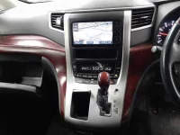 Toyota VELLFIRE лот № 30508 оценка RA  с аукциона в Японии 8