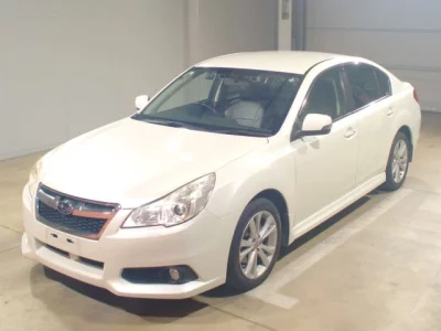 Subaru LEGACY B4  с аукциона в Японии