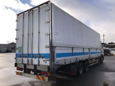 Mitsubishi SUPER GREAT  с аукциона в Японии