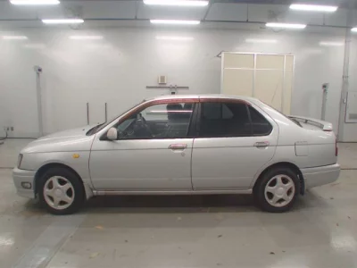 Nissan BLUEBIRD