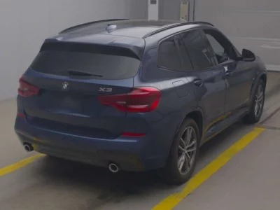 BMW X3  с аукциона в Японии