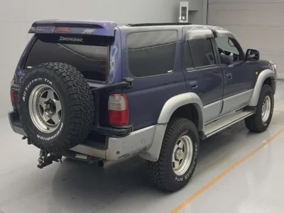 Toyota HILUX SURF  с аукциона в Японии