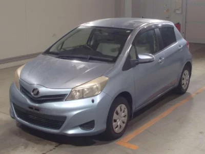 Toyota VITZ  с аукциона в Японии