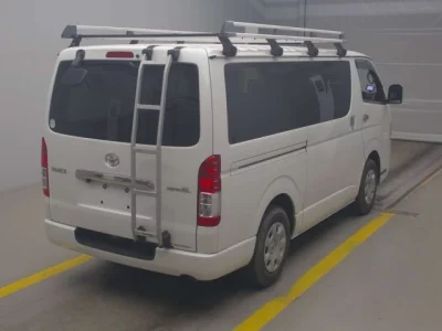 Toyota HIACE VAN  с аукциона в Японии