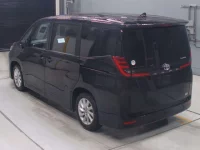 Toyota NOAH лот № 30447 оценка 3.5  с аукциона в Японии 5