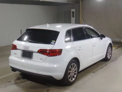 Audi A3  с аукциона в Японии