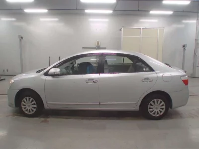 Toyota PREMIO  с аукциона в Японии