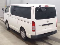 Toyota REGIUS ACE VAN лот № 7010 оценка 3  с аукциона в Японии 5