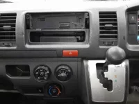 Toyota REGIUS ACE VAN лот № 7010 оценка 3  с аукциона в Японии 8