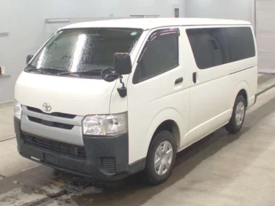 Toyota REGIUS ACE VAN  с аукциона в Японии