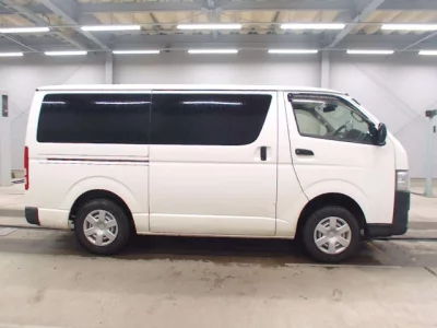 Toyota REGIUS ACE VAN  с аукциона в Японии
