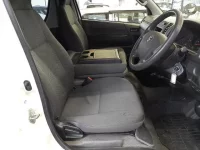 Toyota REGIUS ACE VAN лот № 30461 оценка 3.5  с аукциона в Японии 7