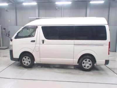 Toyota REGIUS ACE VAN  с аукциона в Японии