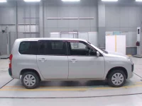 Toyota PROBOX лот № 30465 оценка 4.5  с аукциона в Японии 2