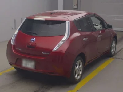 Nissan LEAF  с аукциона в Японии