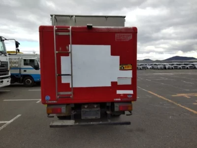 Toyota DYNA  с аукциона в Японии