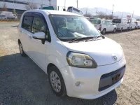 Toyota PORTE лот № 3598 оценка 3.5  с аукциона в Японии 1