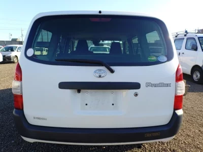 Toyota PROBOX  с аукциона в Японии