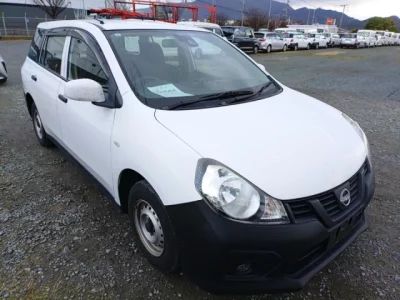 Nissan AD  с аукциона в Японии