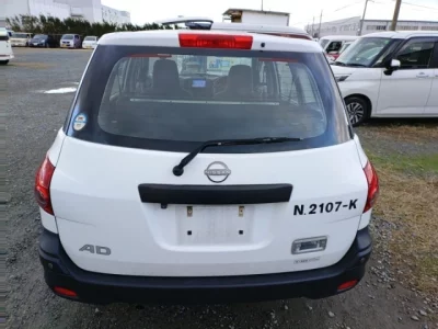 Nissan AD  с аукциона в Японии